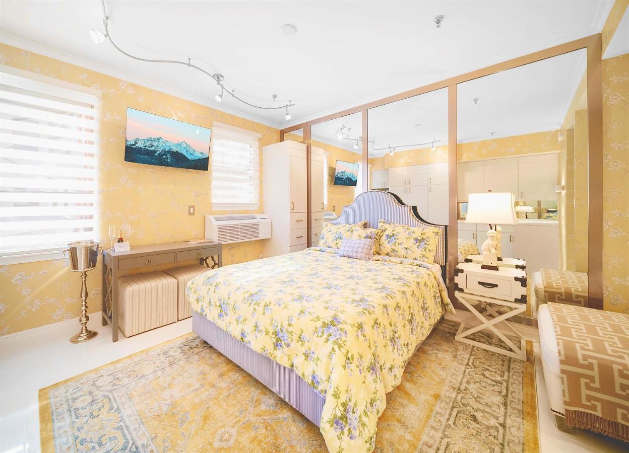 Renovated Studio In The Heart Of Palm Beach - Free Parking, Security Box Exterior photo