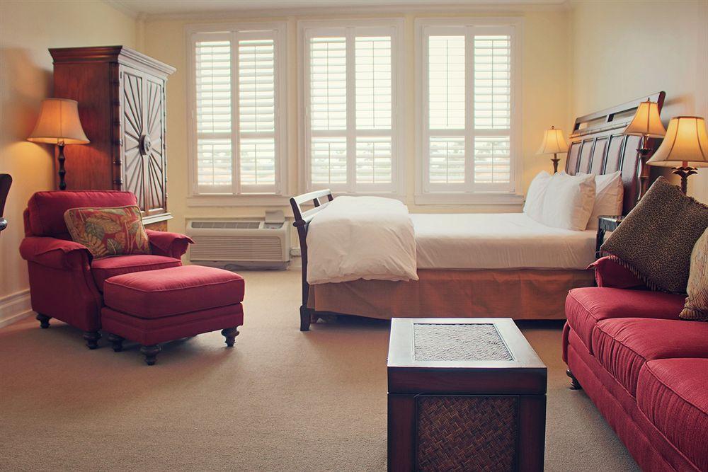 Renovated Studio In The Heart Of Palm Beach - Free Parking, Security Box Exterior photo