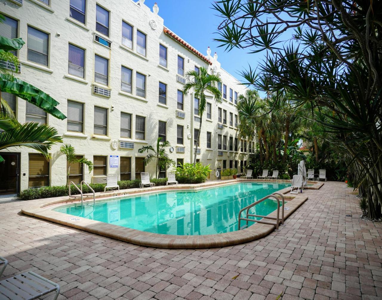 Renovated Studio In The Heart Of Palm Beach - Free Parking, Security Box Exterior photo